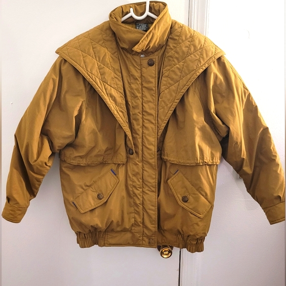 Vintage 80s/90s Skiing Passport Jacket | Size M | Brown - Picture 2 of 12